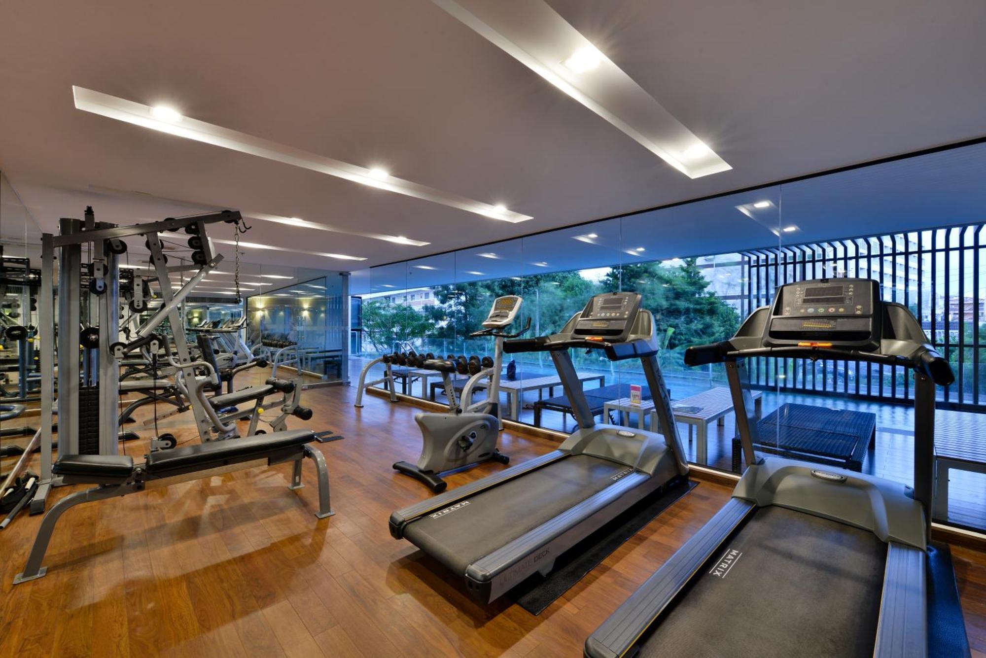 Aster Hotel And Residence By At Mind Pattaya Exterior foto